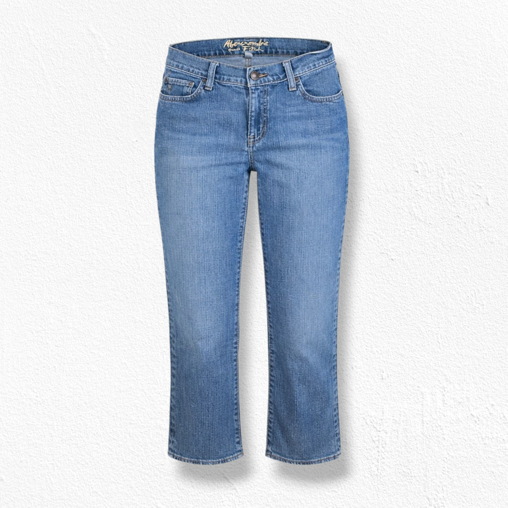 Y2K Abercrombie and Fitch Medium Wash Low Rise Bootcut Crop Capri Jeans Size 6